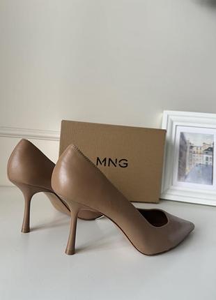 Бежеві човники mango