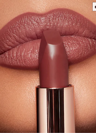 Charlotte tilbury pillow talk помада matte revolution lipstick у відтінку pillow talk2 mediu,1,1 гр.