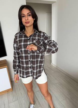 Сорочка базова жіноча в клітинку бавовняна рубашка оверсайз стильна рожева коричнева чорна з білим
