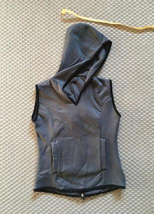 Безрукавка