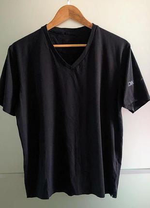 Футболка чоловіча dkny