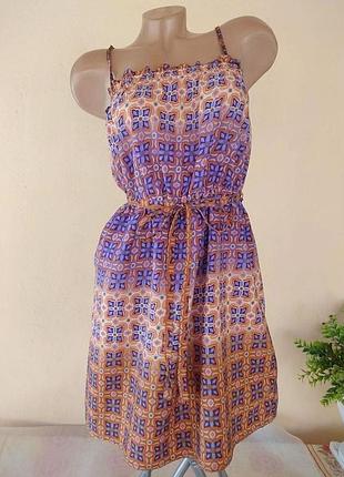 Платье с пояском сарафан