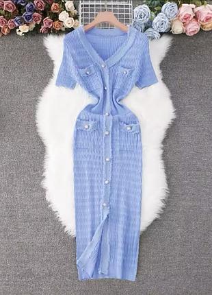 Красиві трикотажні сукні