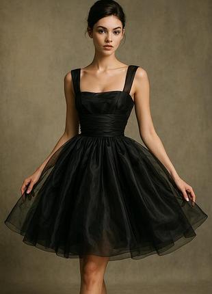 Сукня чорна