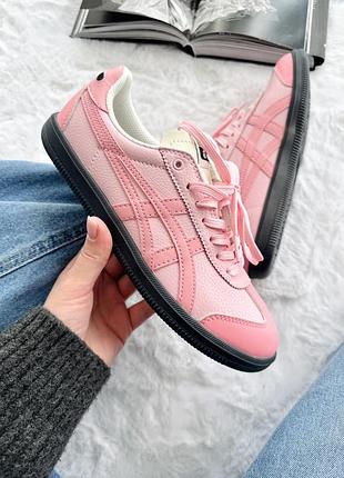 Кросівки asics