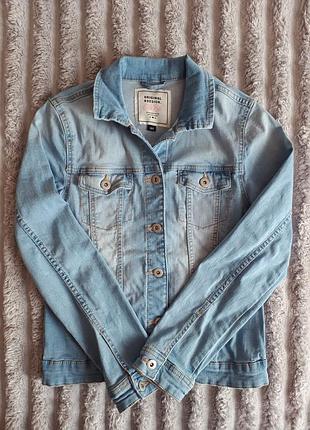 Джинсовая куртка пиджак на девочку