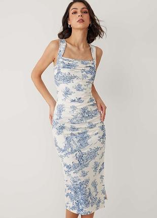 Шикарна сукня