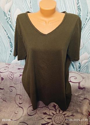 Коттоновая женская футболка большого размера