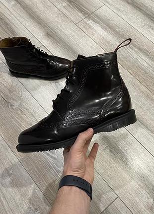 Жіночі шкіряні черевики dr. martens delphine 40 р.
