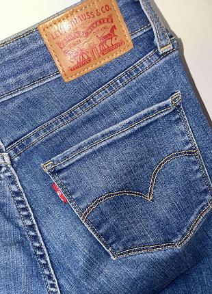 Джинсы levis p.25