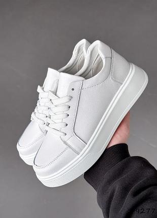 Кроссовки натуральная кожа