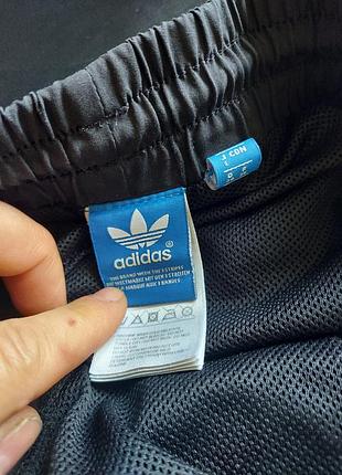Жіночі шорти adidas4 фото