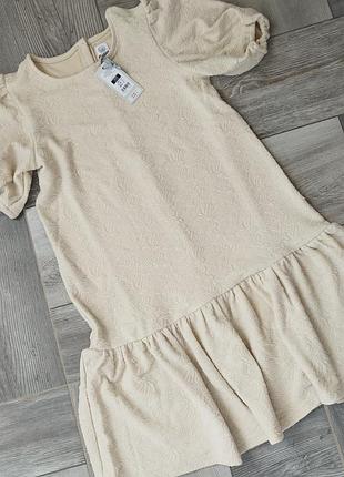 Бомбезна сукня для дівчинки