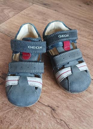 Дитячі сандалі geox 22 р