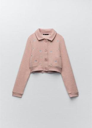 Укорочений ніжно рожевий кардиган zara з вишитими квітами