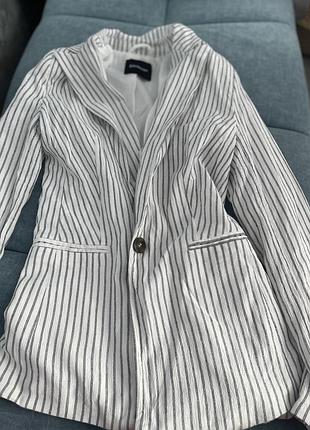 Піджак літній розмір s-m