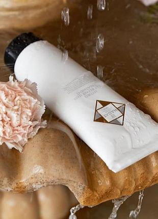 Інтенсивно відновлююча маска для волосся hadat cosmetics hydro deep repair hair treatment