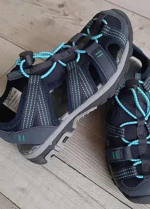 Сандалии crane