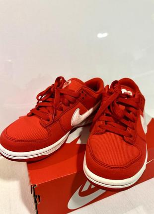 Кросівки nike
