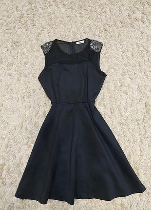 Чёрное платье only