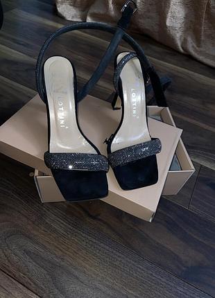 Босоніжки vitto rossi