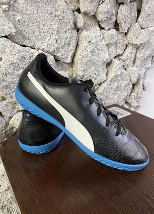 Футзалки  puma