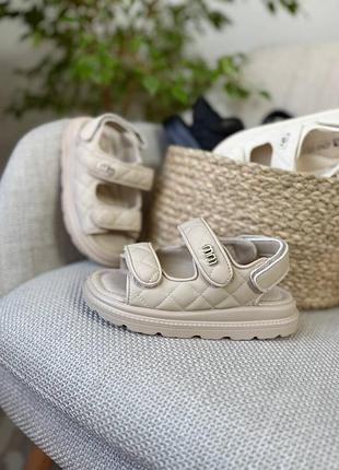 Босоножки детские 4