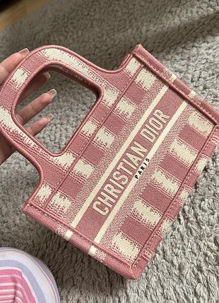 Christian dior базова маленька розова сумка tote lady dior номерна оригінал