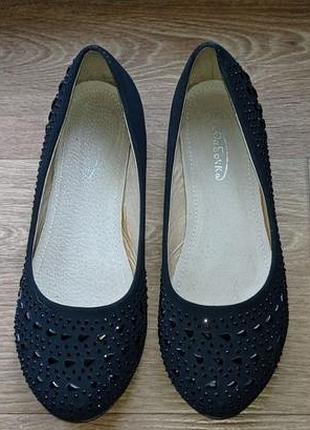 Балетки чорні з паєтками 40 розміру