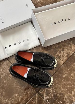 Лофери sandro