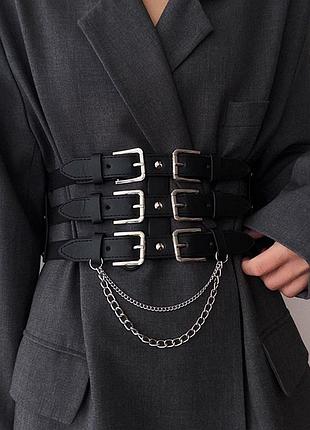 Корсетний ремінь з чотирма пряжками та ланцюжком