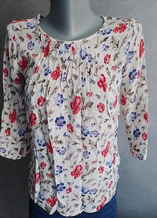 Яркая блузочка