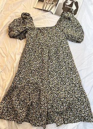 Сукня квіткова