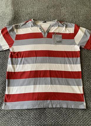 Футболка чоловіча