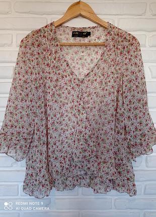Шифоновая блуза с цветочным принтом
