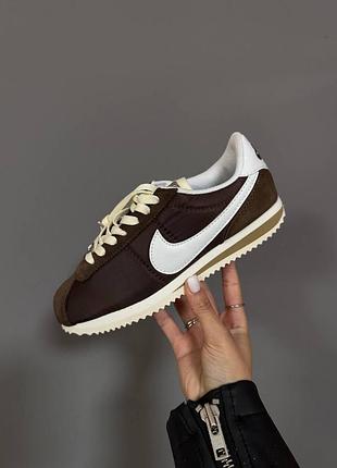 Кроссовки женские nike cortez brown white трендовые коричневые кеды найк кортез шоколадные