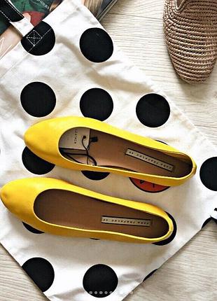 Шкіряні балетки  zara