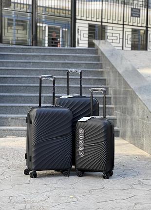 Велика ,середня ,мала полипропилен 100% состав чемодан дорожный s на колесах  ручная кладь
