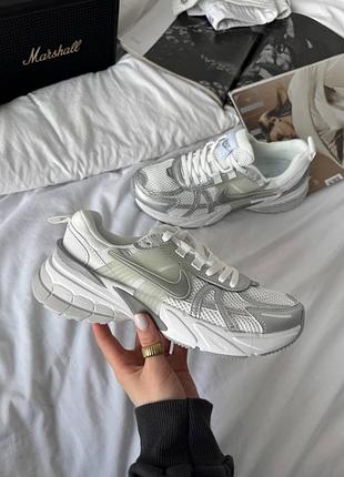 Кроссовки nike runtekk