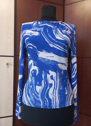 Лонгслив с открытой спиной