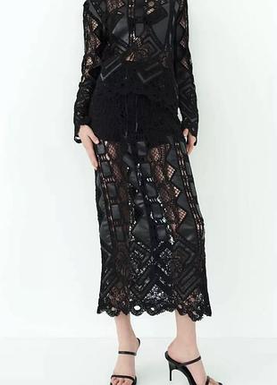 Розкішна спідниця zara преміум класу зі вставками з натуральної шкіри