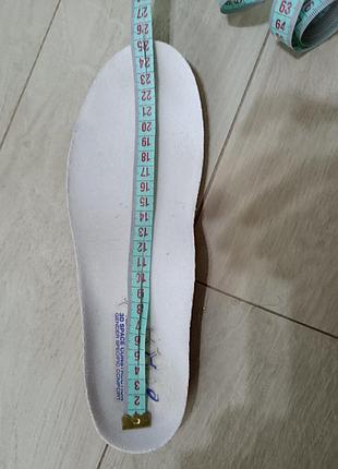 Asics кросівки акція 8
