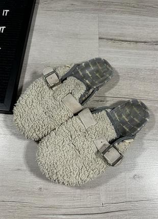 Хутряні сабо