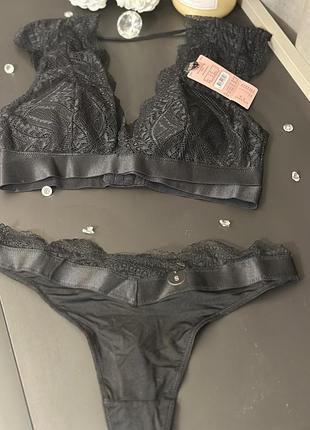 Дуже красивий комплект hunkemoller