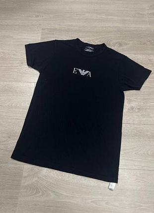 Футболка тянется emporio armani
