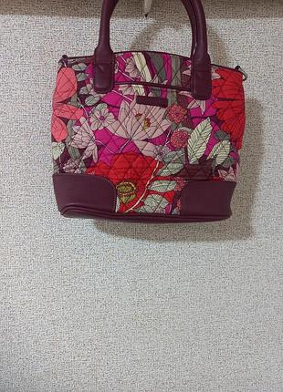 Яскрава сумка