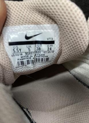 Кроссовки женские nike7 фото