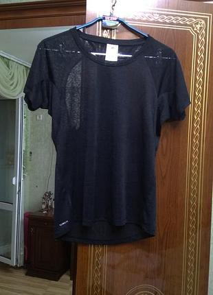 Футболка спорт с вырезами на спине xs-m