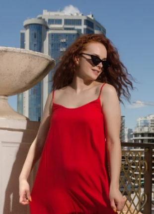 Яркий красный сарафан из вискозы
