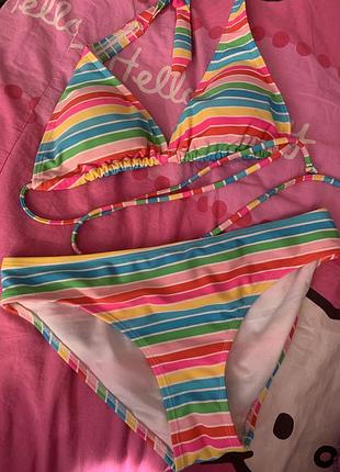 Кольоровий купальник